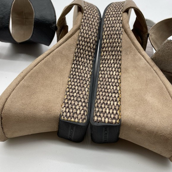 Modzori Women's Verona Reversible Vegan Wedge Black ,Gold flips to Black Sz 9 - Picture 6 of 6